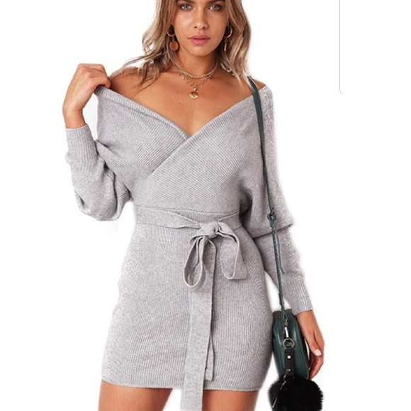 Dresses & Skirts - Grey sweater dress